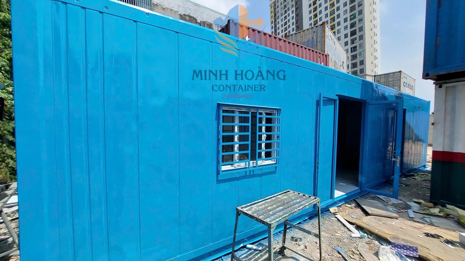 Container Văn Phòng 40 Feet Xanh Dương Chia 2 Phòng Vỏ Lạnh